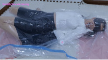 Xiaomeng Climax in Vacuum Bag