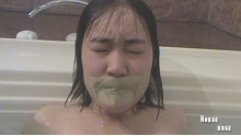 Bathtub UW scene clip 19 (Rina)