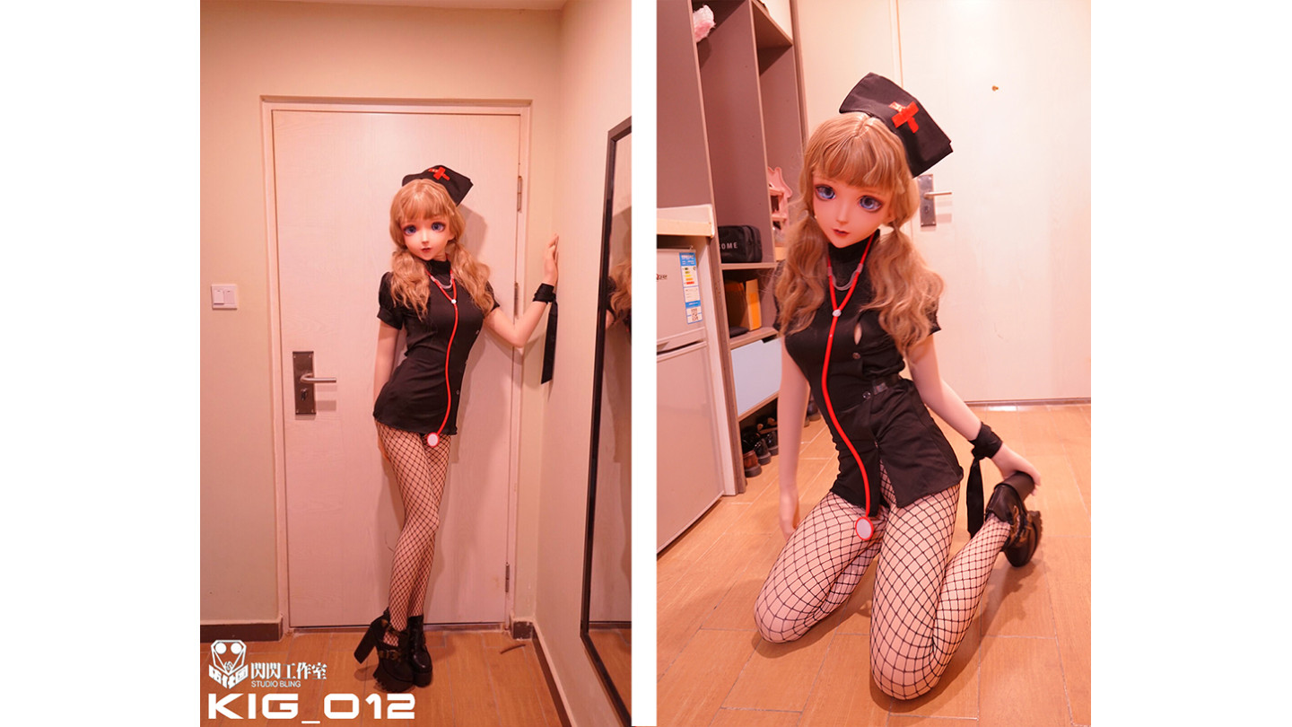 黒の天使    着ぐるみ セクシーな看護師のお姉さん
