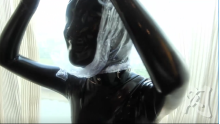 Extreme Latex breathplay
