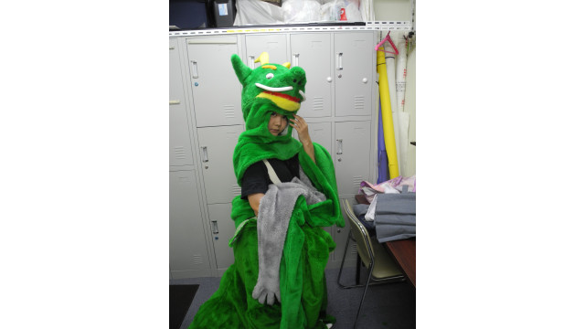 04Kigurumi＝Back_Stage_Dragon＋3layer
