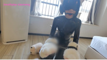 Xiaomeng Becomes a Latex Kitty