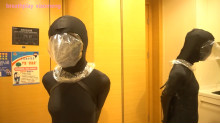 小萌メイド服とゼンタイ、ビニール袋入り尿失禁